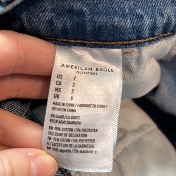 American Eagle Outfitters Mom Style Denim Shorts - Picture 7 of 9